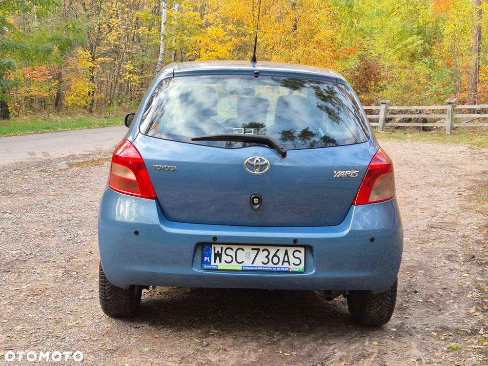 Toyota Yaris - 6