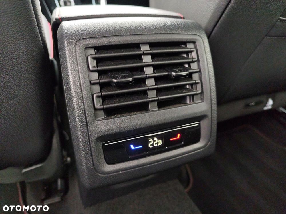 Volkswagen Golf 2.0 TSI GTI DSG - 15