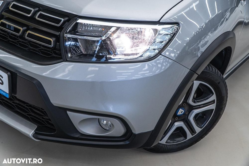 Dacia Sandero Stepway TCe 90 MT6 Extreme - 35