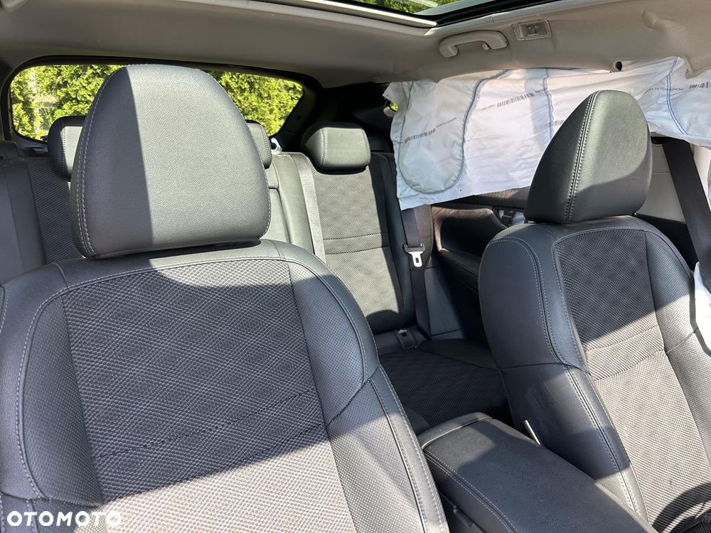 Nissan Qashqai 1.6 DCi 4x4 Tekna - 11