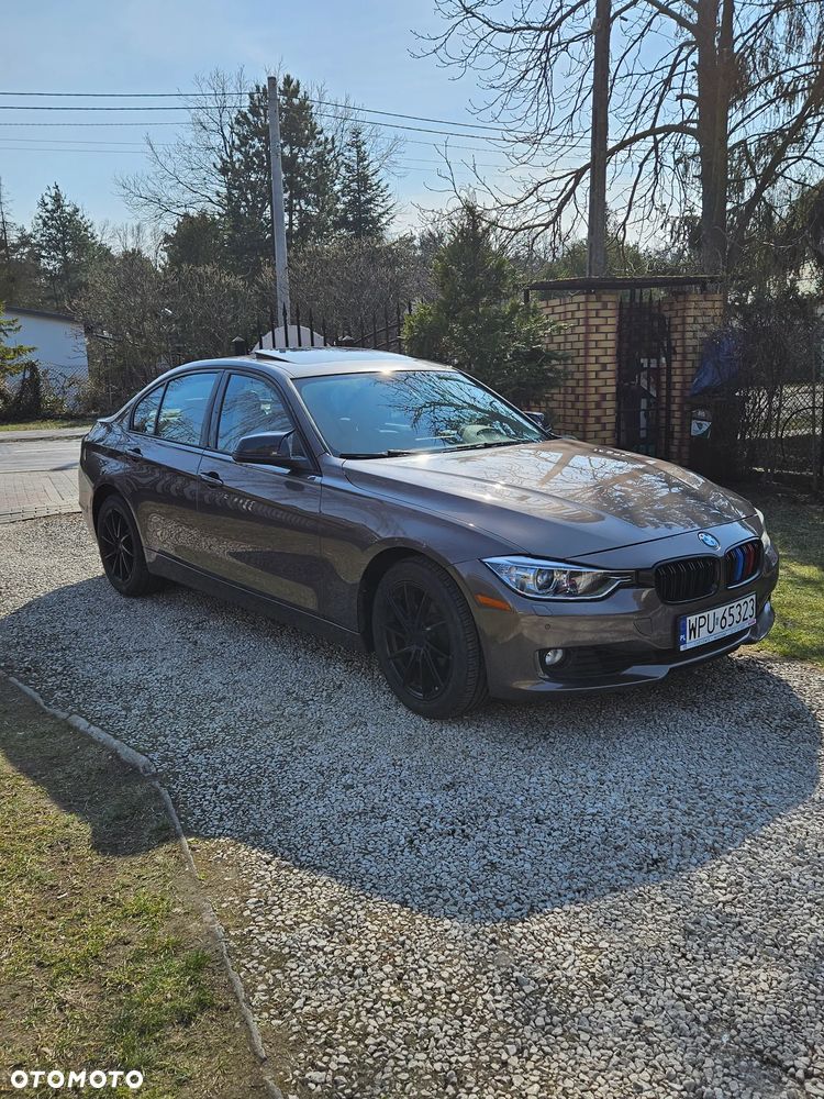 BMW Seria 3 328i xDrive - 3