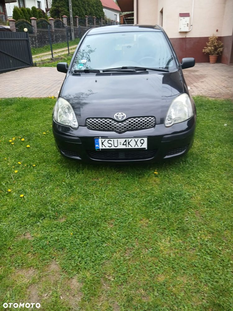 Toyota Yaris 1.3 - 3