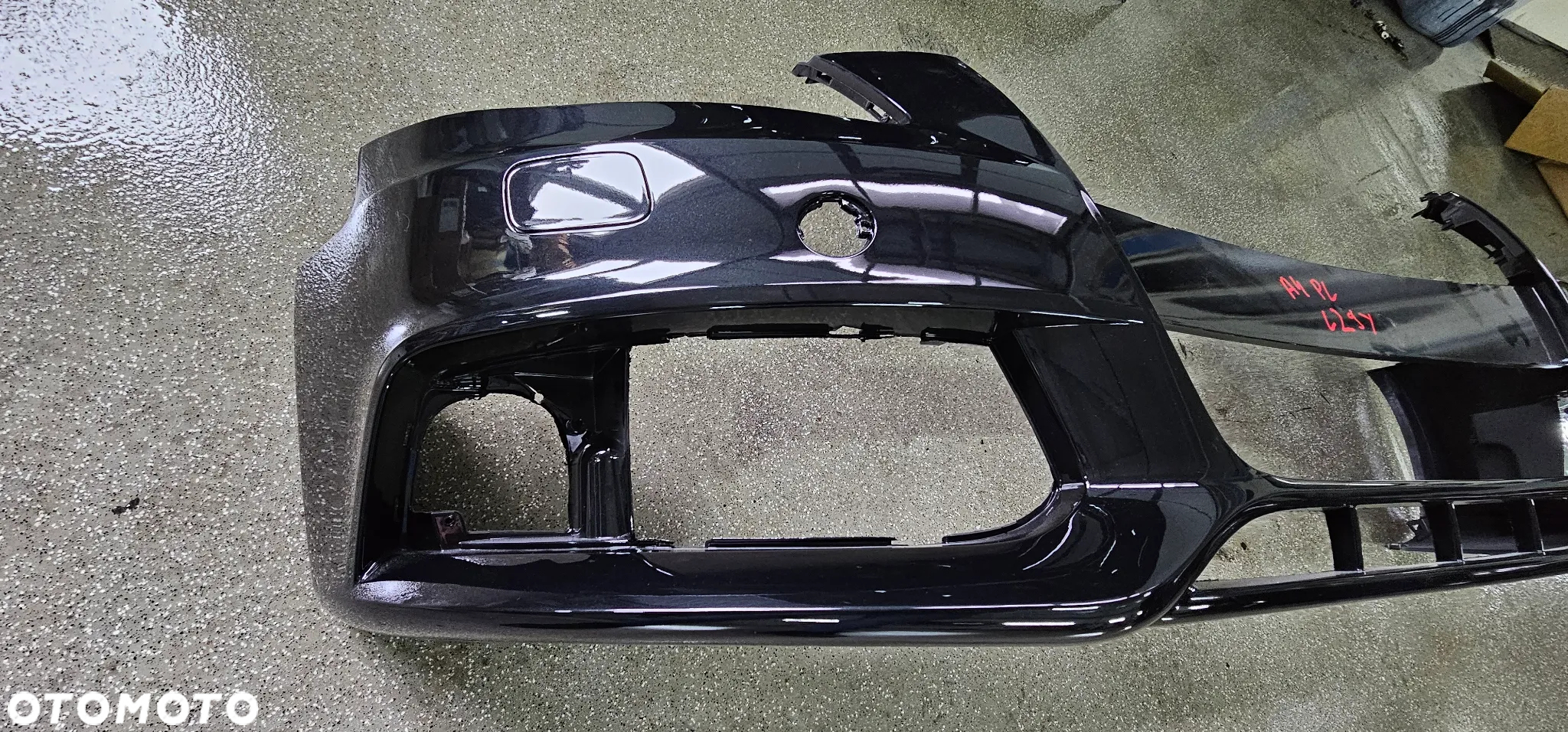 AUDI A4 B8 LIFT BŁOTNIK  PRZÓD PRAWY / LEWY W KOLOR: LZ9Y - 5