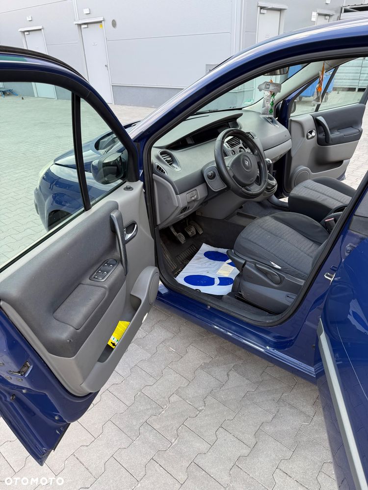 Renault Scenic 1.6 16V Authentique - 18