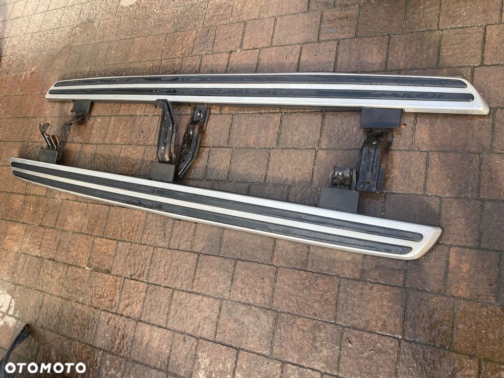 AUDI Q7 4M0 LISTWA PROGOWA PR/LW ORG - 1