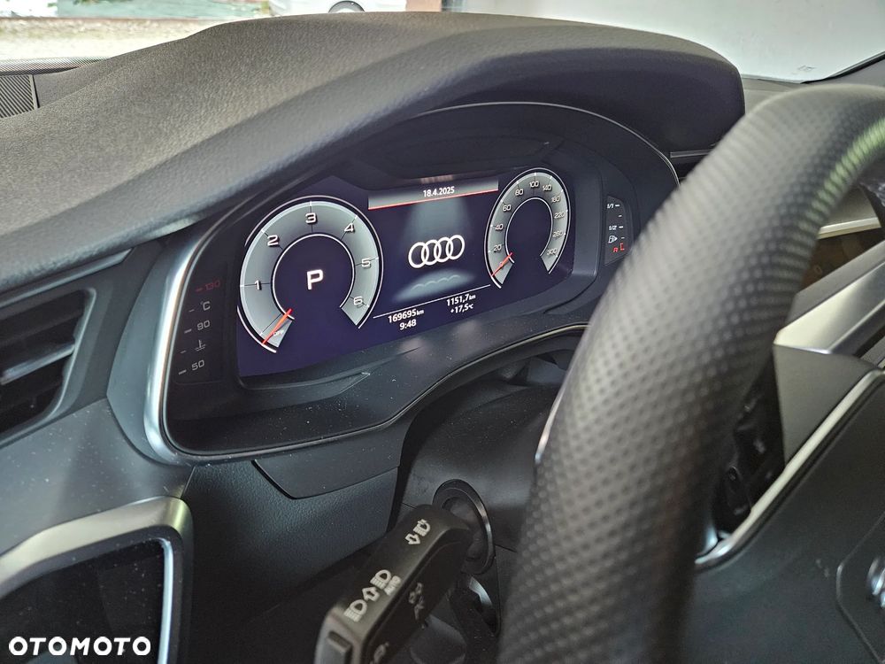 Audi A6 Avant 40 TDI quattro S tronic S line - 16