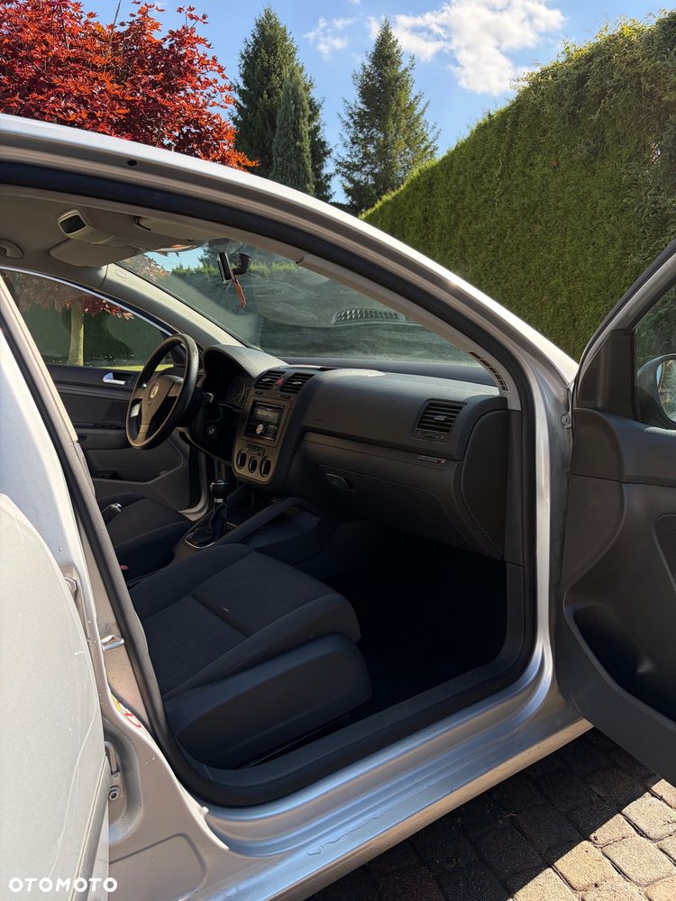 Volkswagen Golf 1.9 TDI Trendline - 14