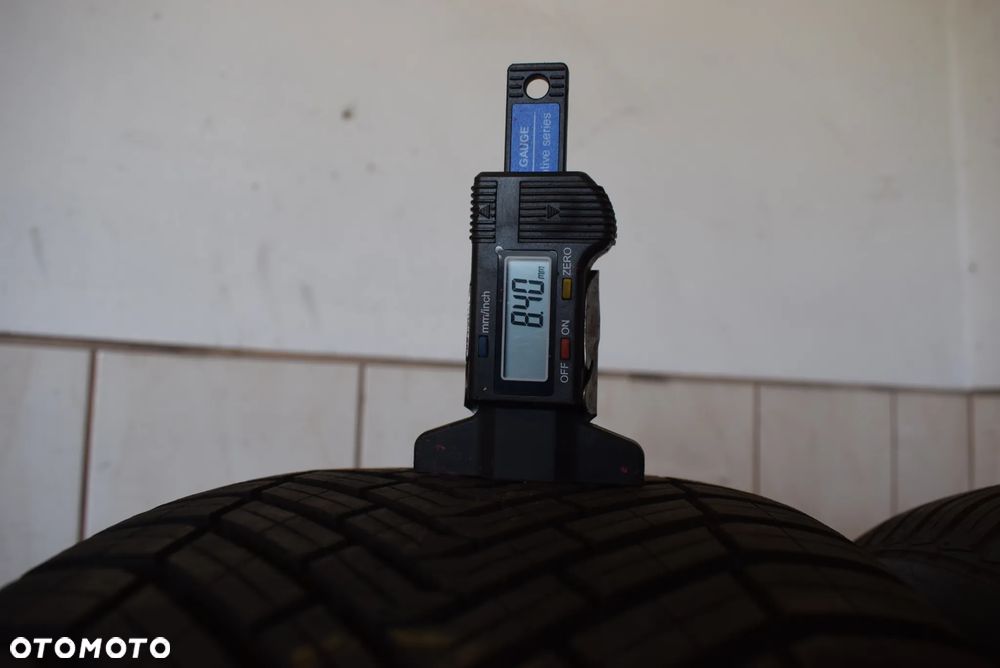 R19 215/50 Continental AllSeasonContact ContiSeal 2024r - 4