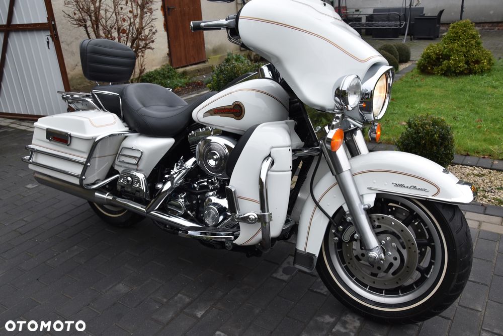 Harley-Davidson Touring Electra Glide - 8