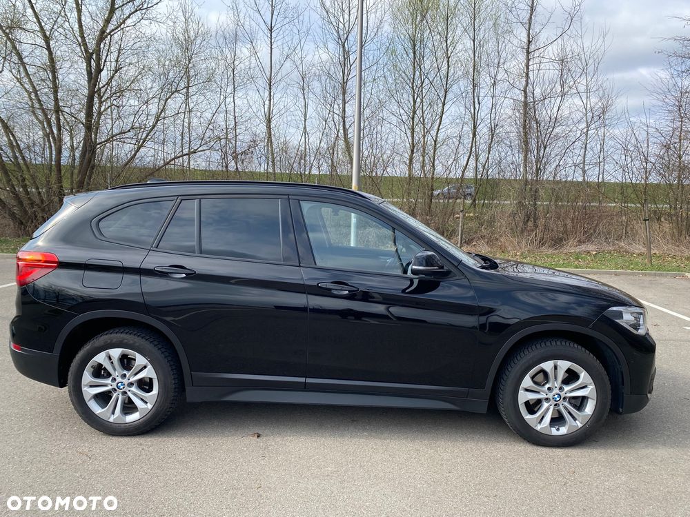 BMW X1 sDrive18i - 6