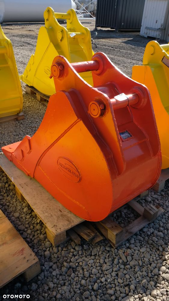 łyżka firmowa strickland 04m3 szerokość 56cm wysokość 80cm głębokość 90 cm - 1