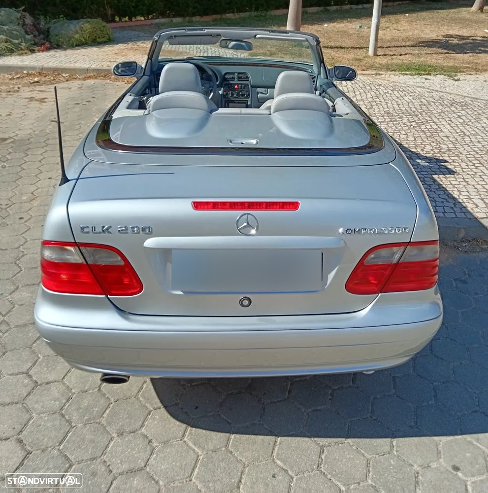 Mercedes-Benz CLK 230 - 6