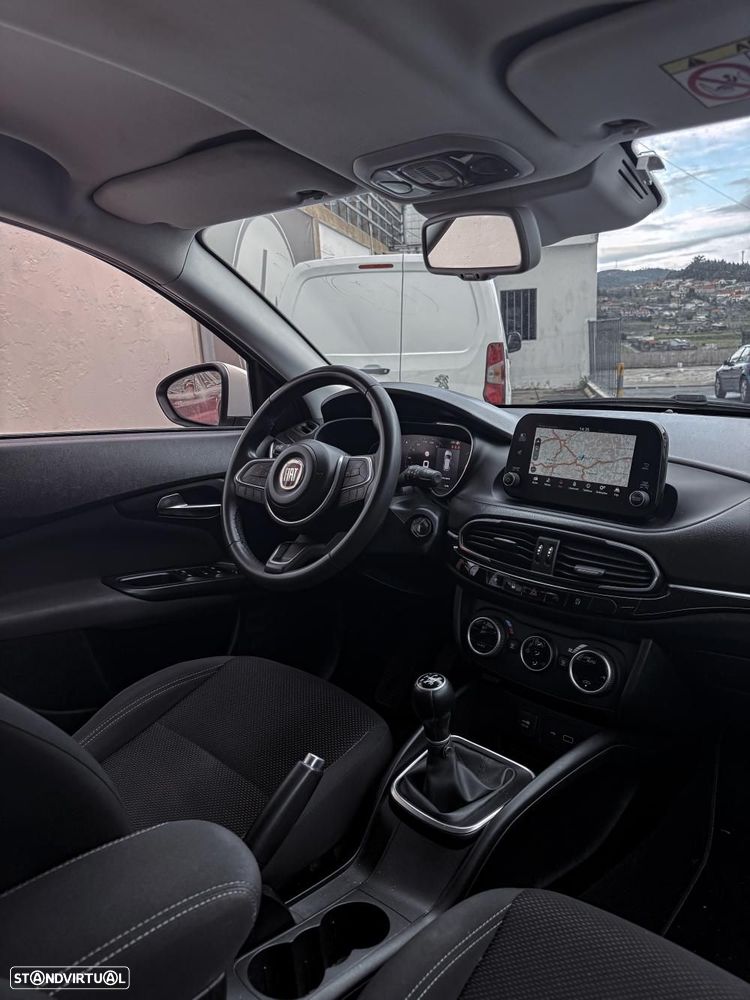 Fiat Tipo 1.3 MultiJet Life — fotografia 10