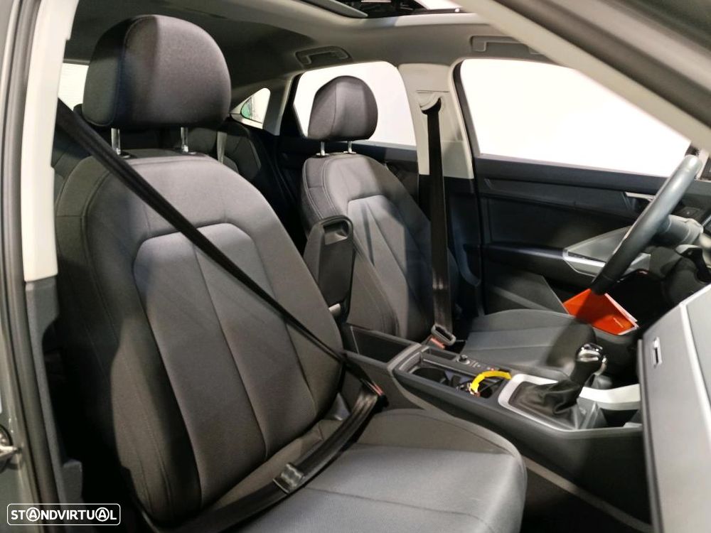 Audi Q3 Sportback 35 TDI S line S tronic - 5