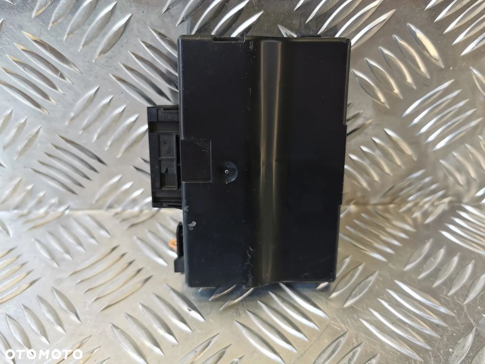VW TOUAREG II 7P 10-18R STEROWNIK MODUŁ GATEWAY 7P6907530J 7P6907530 J - 2