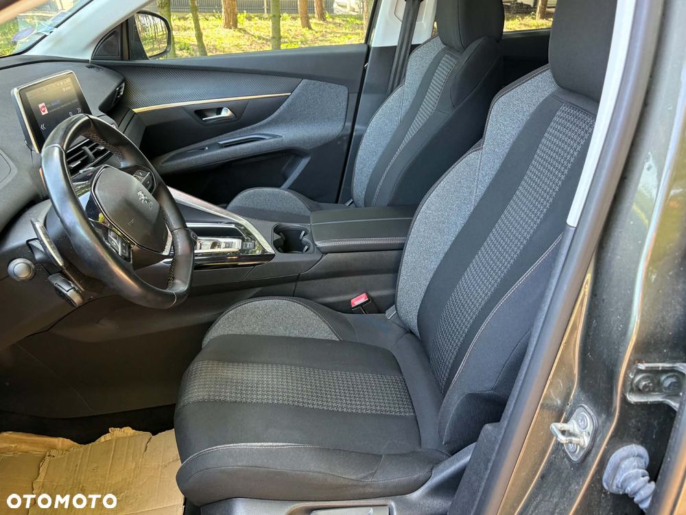 Peugeot 5008 - 14