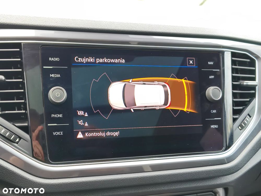 Volkswagen T-Roc - 35