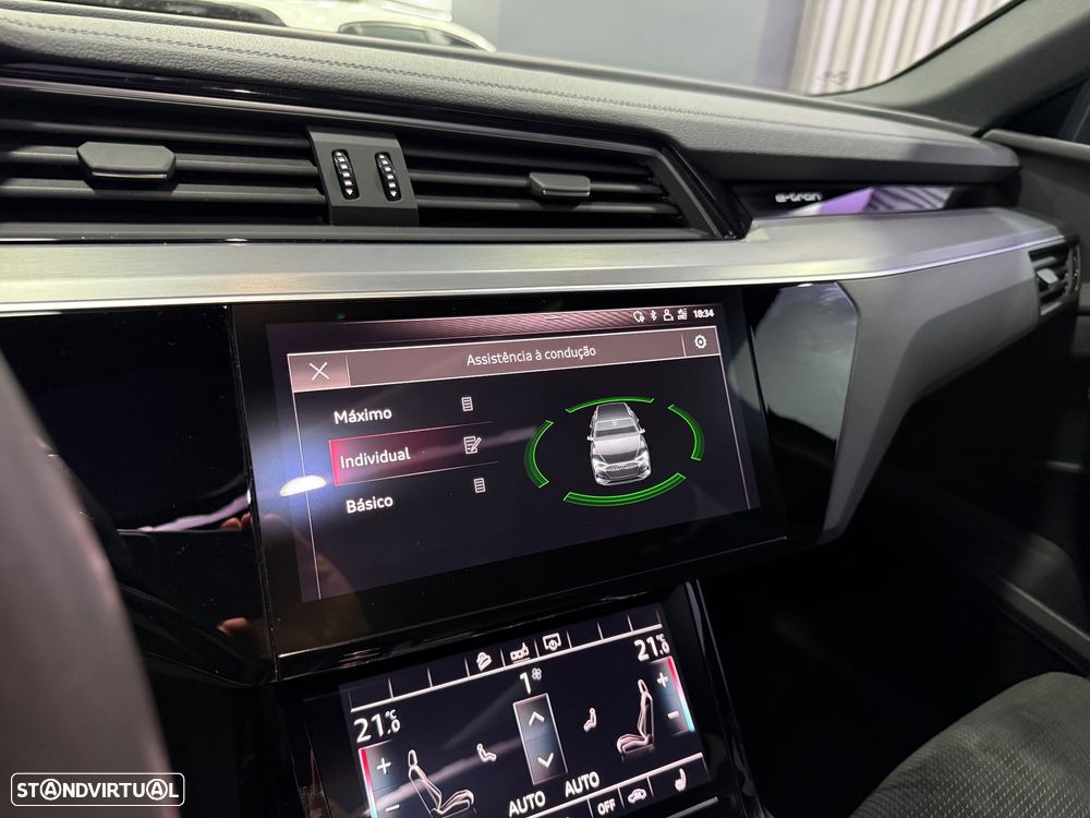 Audi e-tron 50 quattro S line - 43