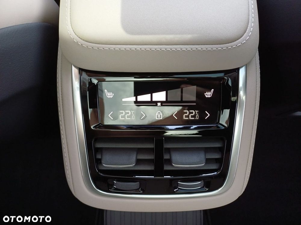 Volvo XC 90 - 27
