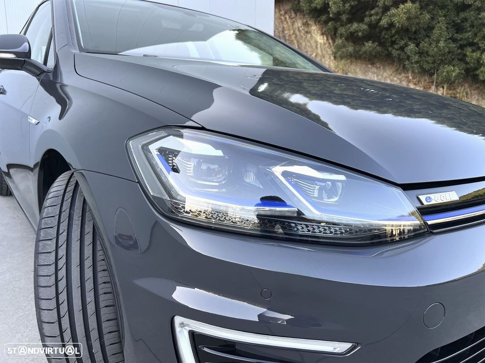 VW e-Golf AC/DC - 12