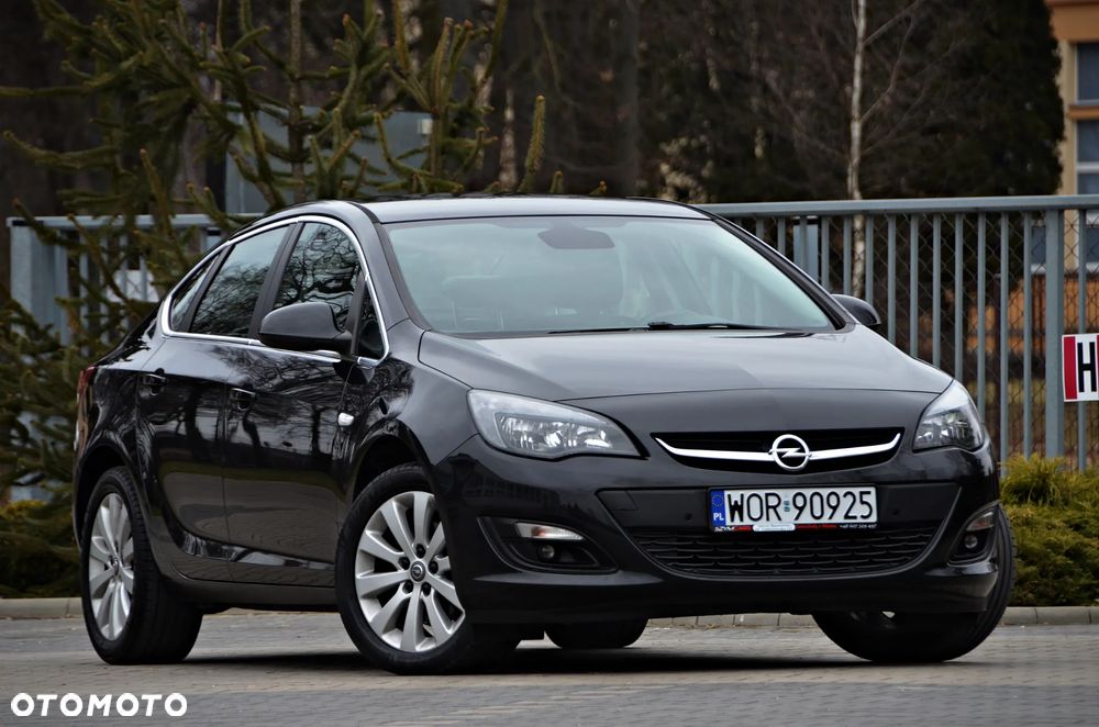 Opel Astra 1.6 CDTI Active - 2