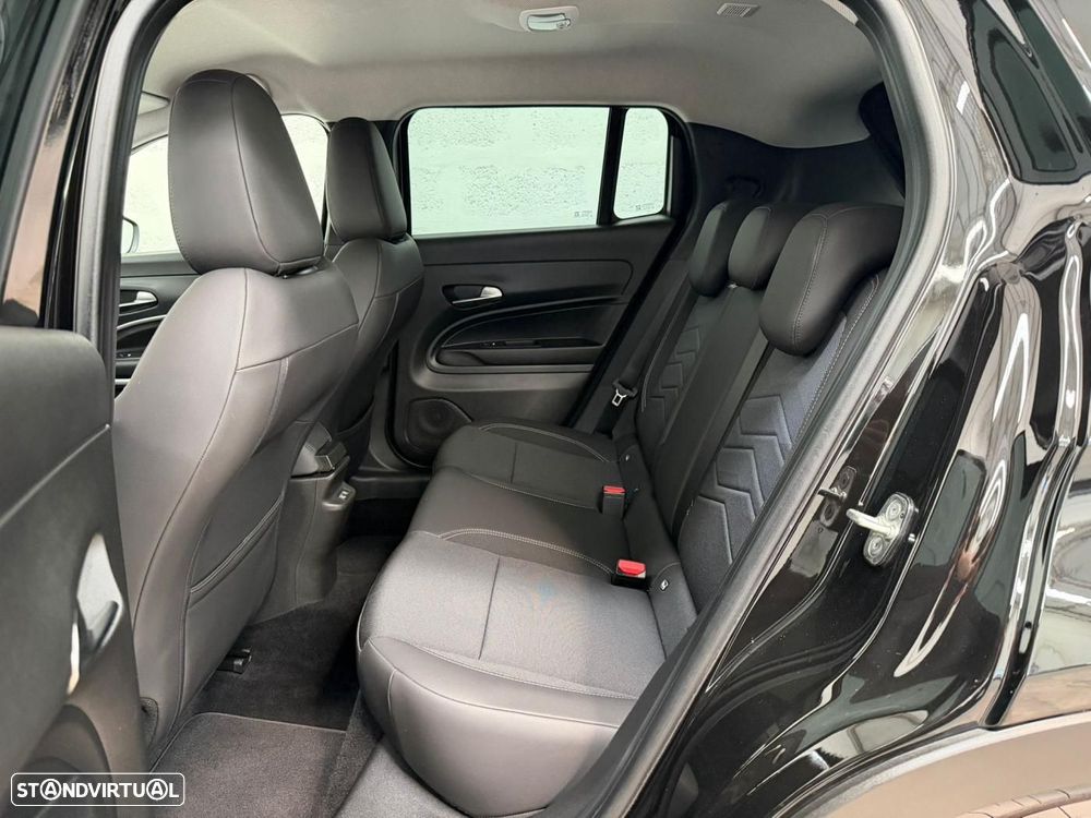 Jeep Avenger 54 kWh Black Edition - 6