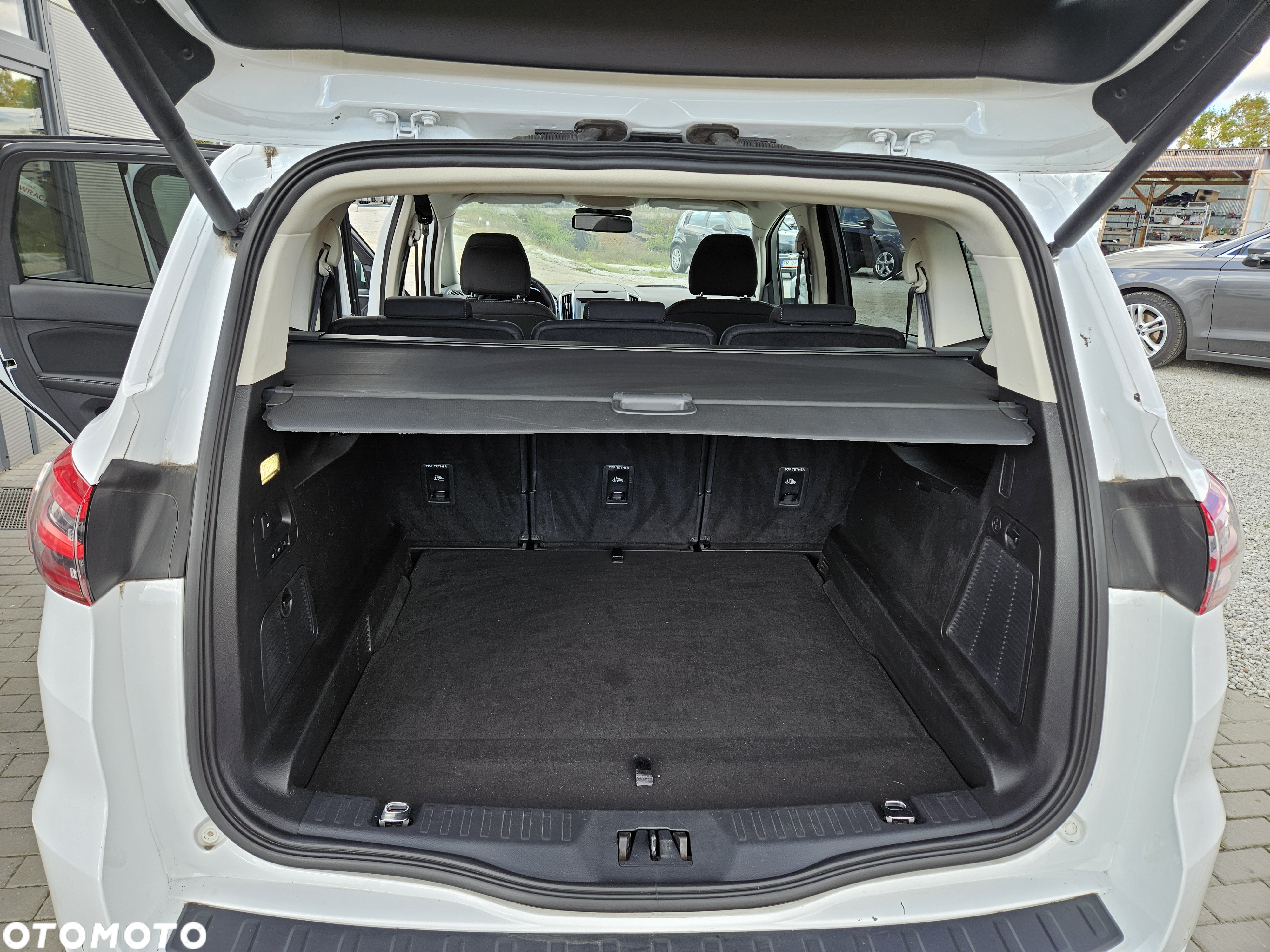 Ford S-Max 2.0 TDCi Titanium PowerShift - 23