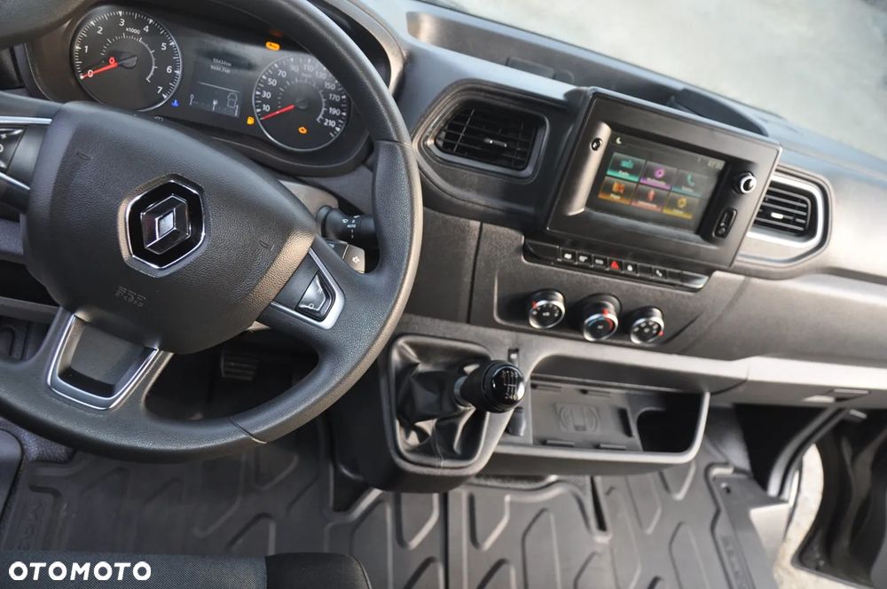 Renault master - 24
