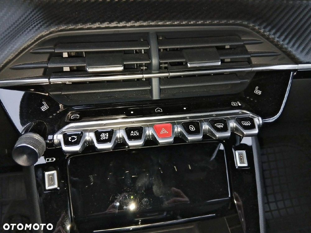 Peugeot 2008 1.2 PureTech Allure S&S EAT8 - 15