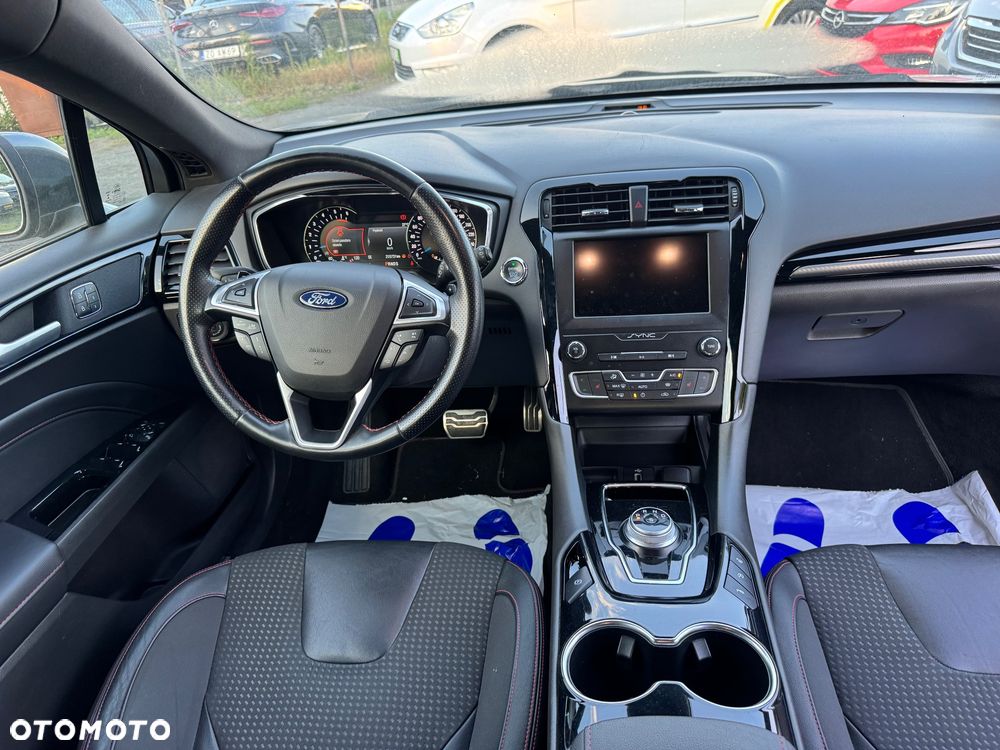 Ford Mondeo - 20