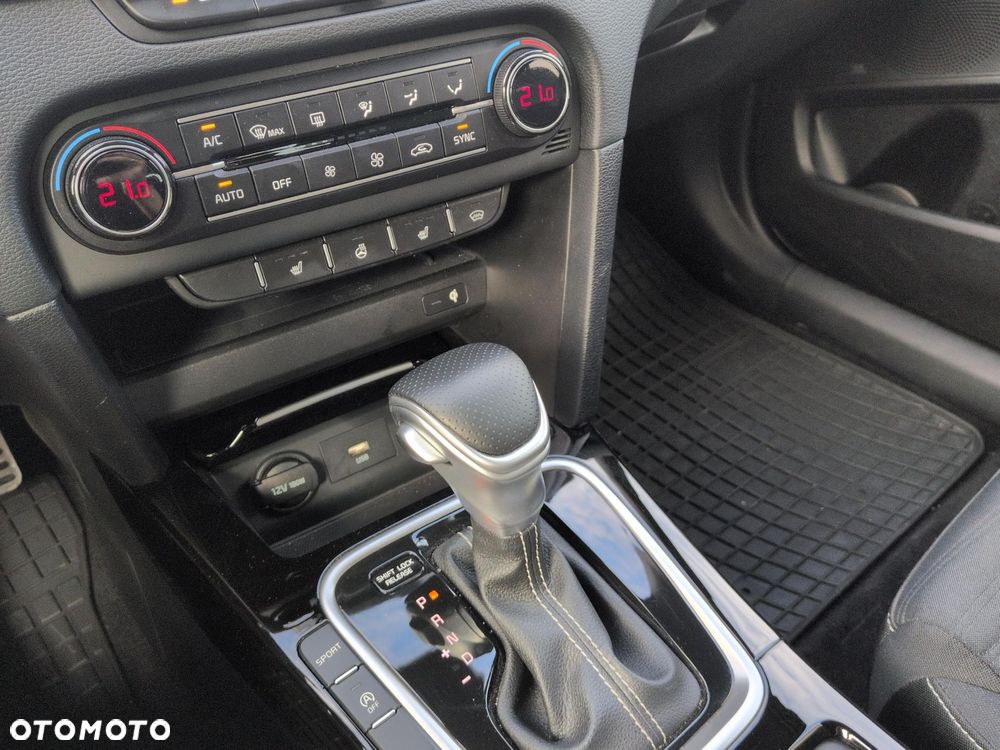 Kia ProCeed 1.5 T-GDI GT Line DCT - 14