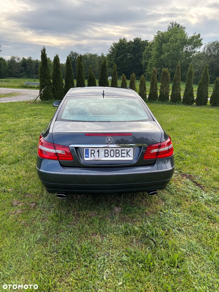 Mercedes-Benz Klasa E 350 CDI DPF BlueEFFICIENCY 7G-TRONIC Avantgarde - 6