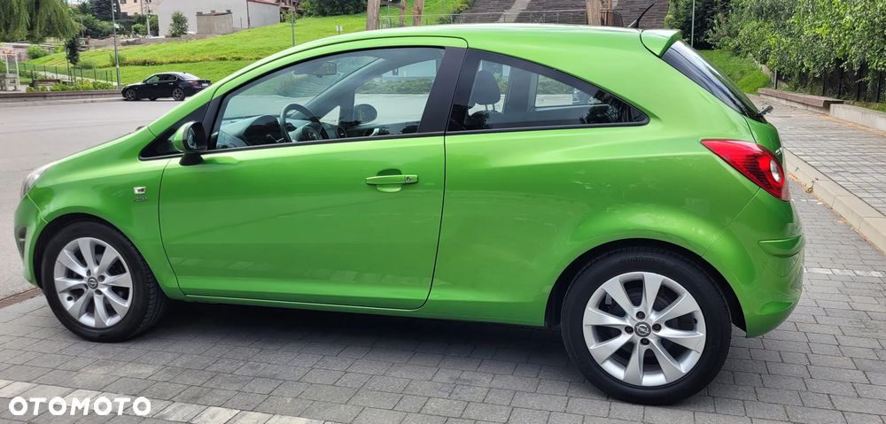 Opel Corsa 1.4 16V Active - 3