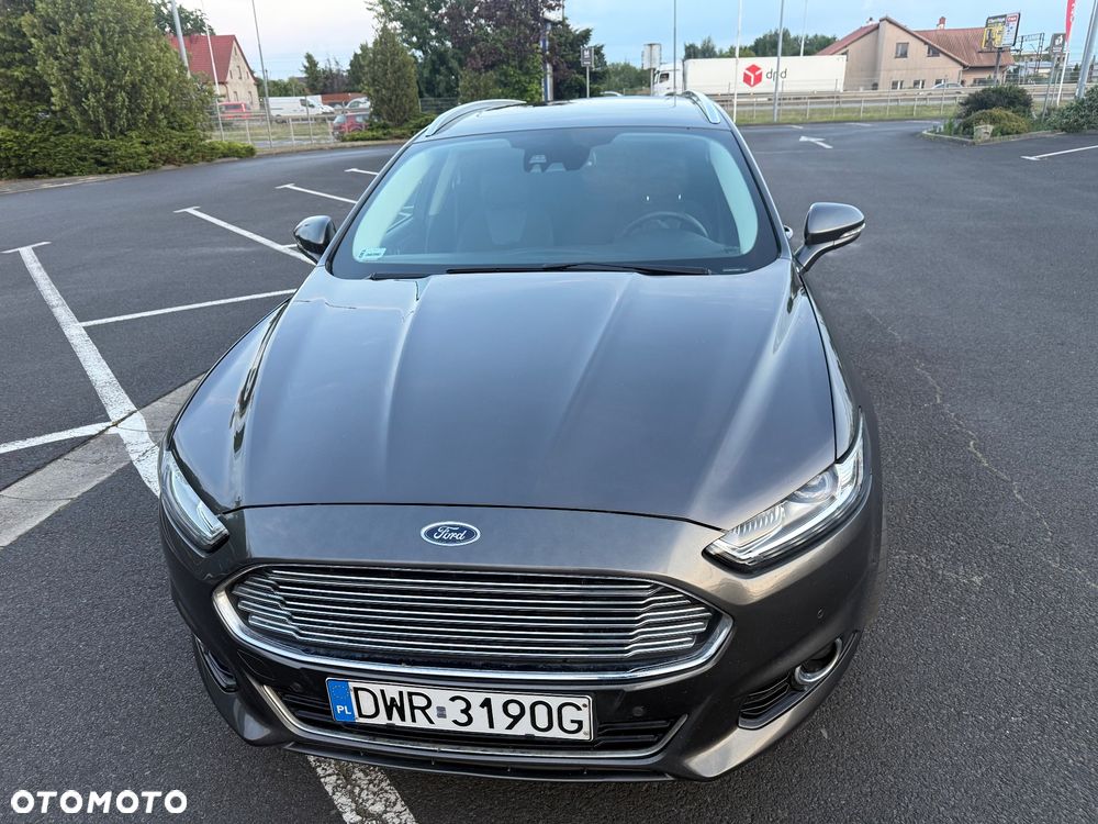 Ford Mondeo Turnier 2.0 TDCi Start-Stopp PowerShift-Aut Titanium - 4