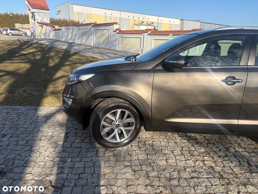 Kia Sportage 2.0 CRDI 4WD Fifa World Cup Edition - 12