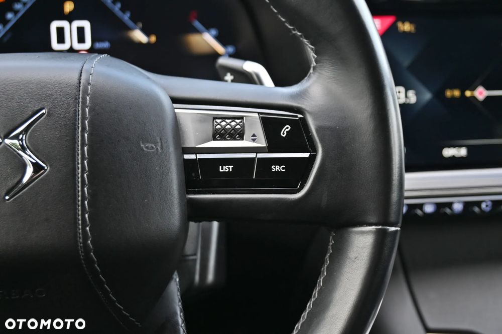 DS Automobiles DS 7 Crossback 1.6 PureTech Grand Chic - 37