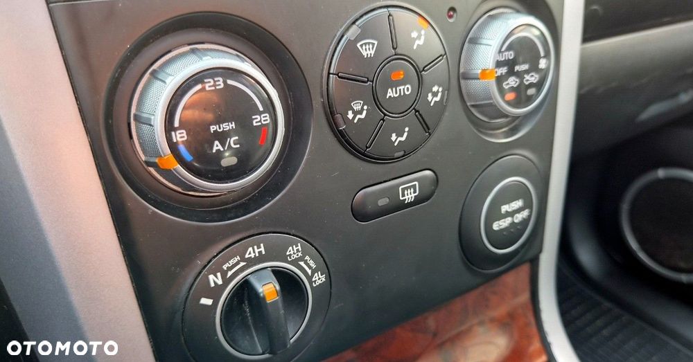 Suzuki Grand Vitara - 35