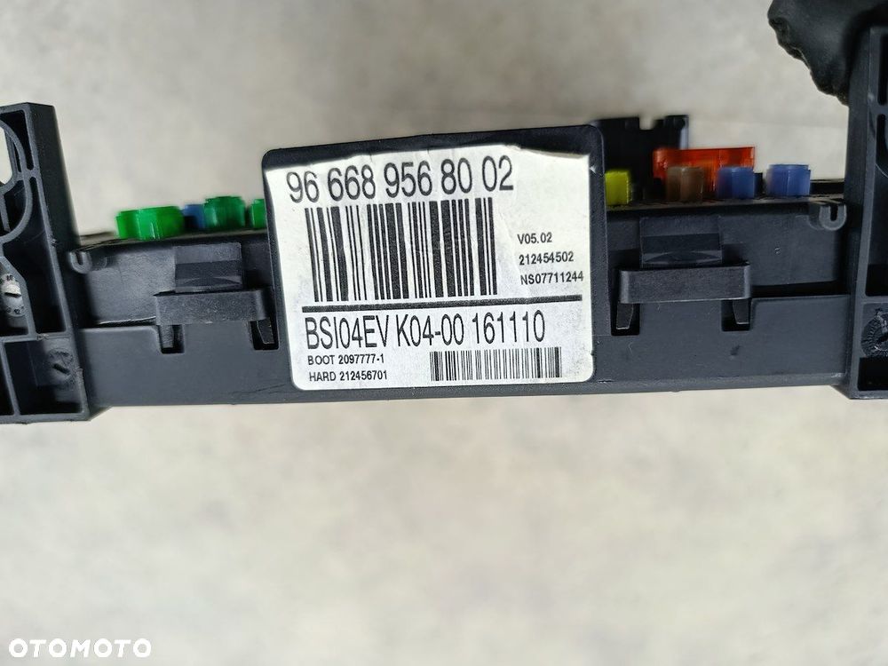 MODUŁ BSI CITROEN C5 III 9666895680 1.6 THP - 4