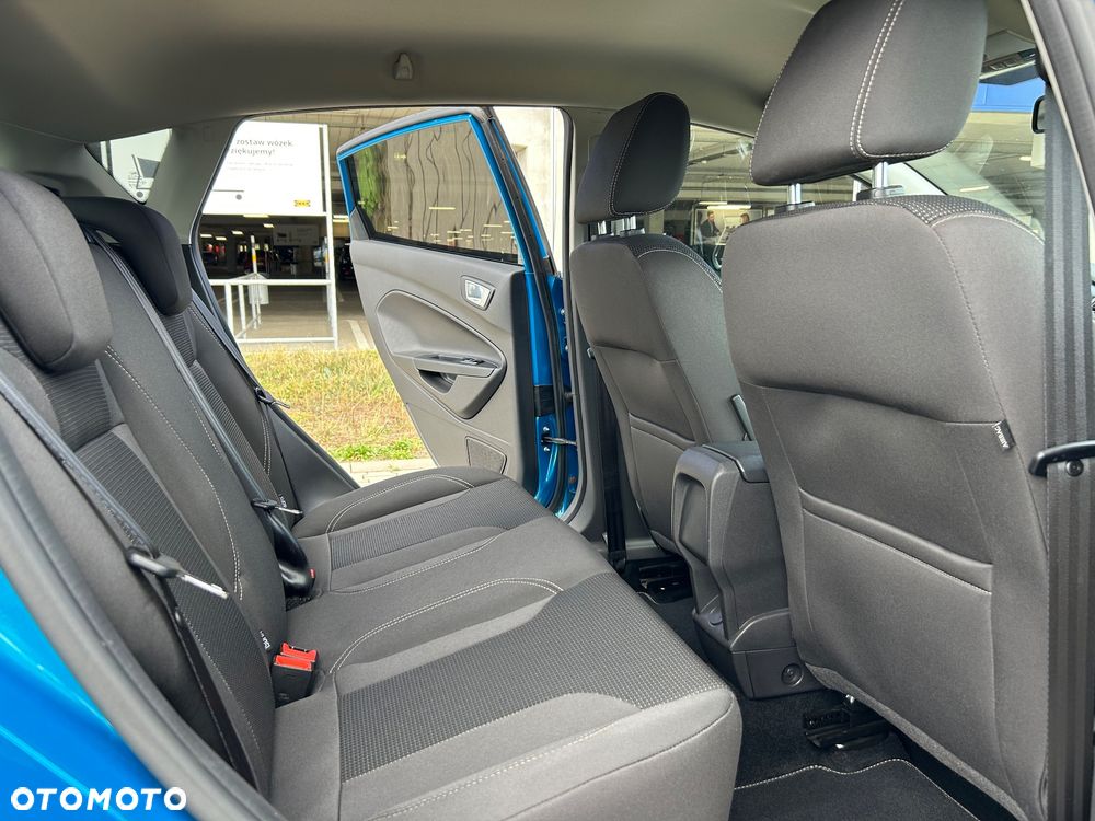 Ford Fiesta 1.0 EcoBoost S&S TITANIUM - 17