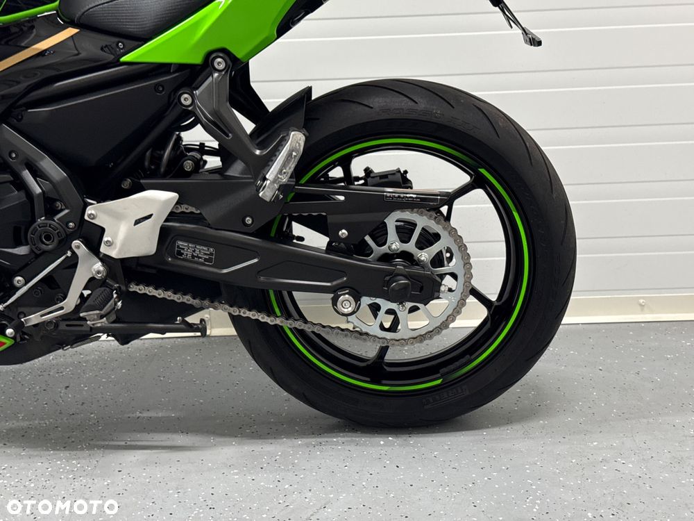 Kawasaki Ninja - 14