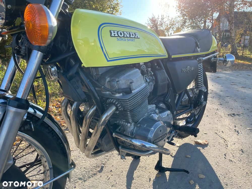 Honda CB - 8