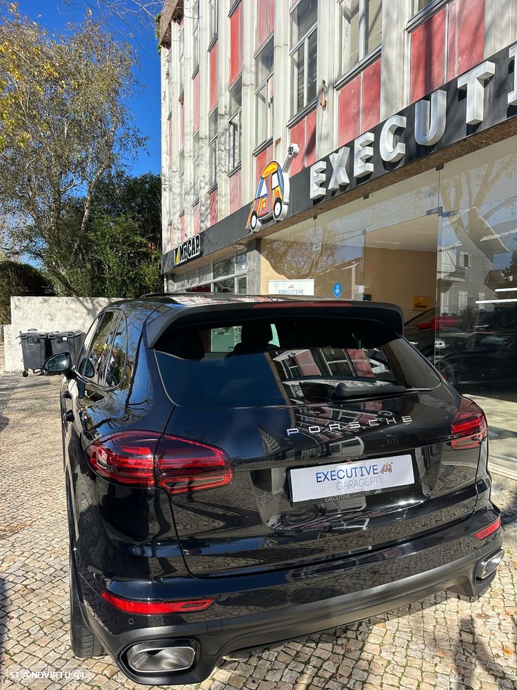 Porsche Cayenne Platinum Edition - 5