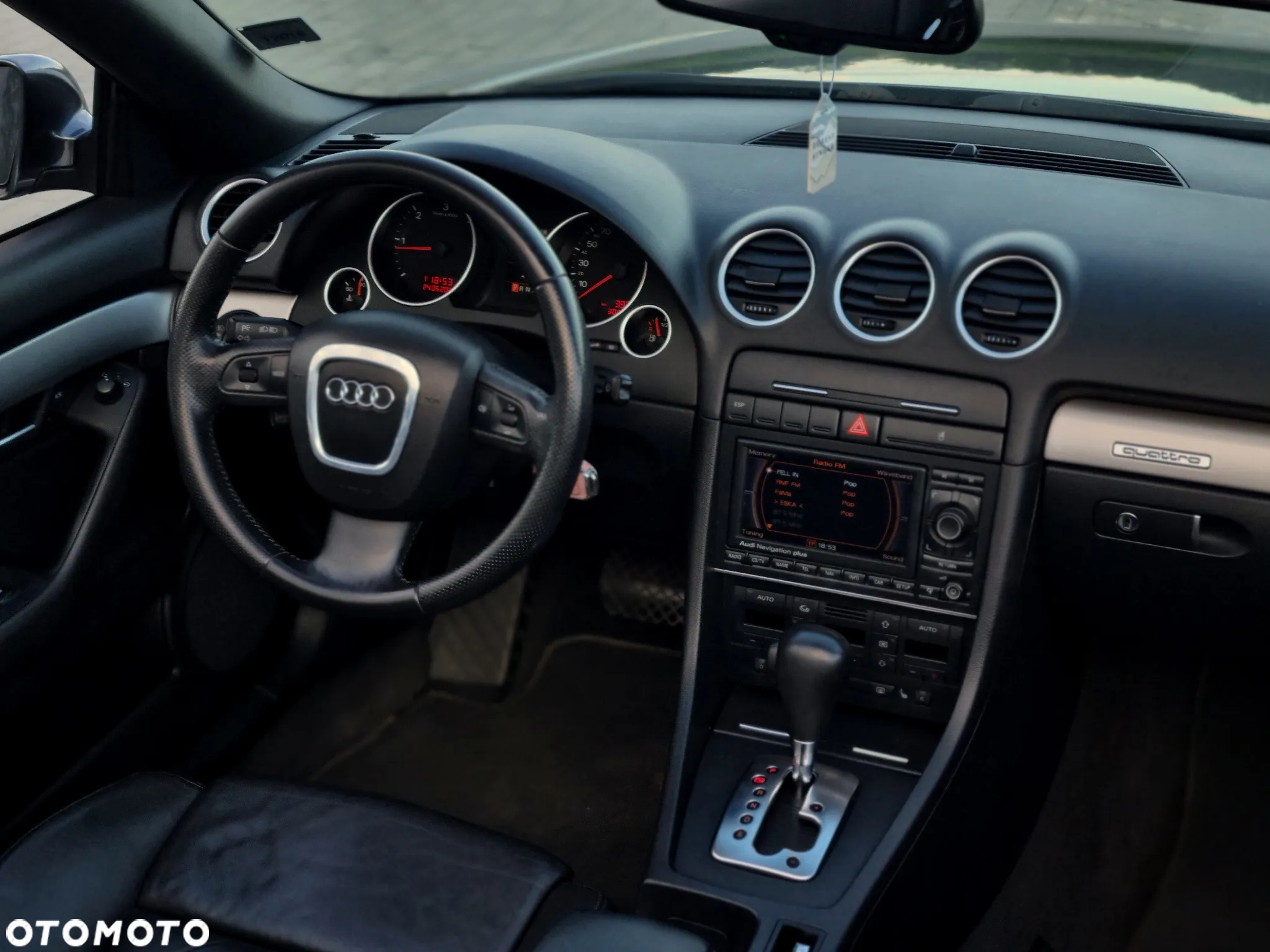 Audi A4 Cabriolet 3.0 TDI DPF quattro tiptronic - 2