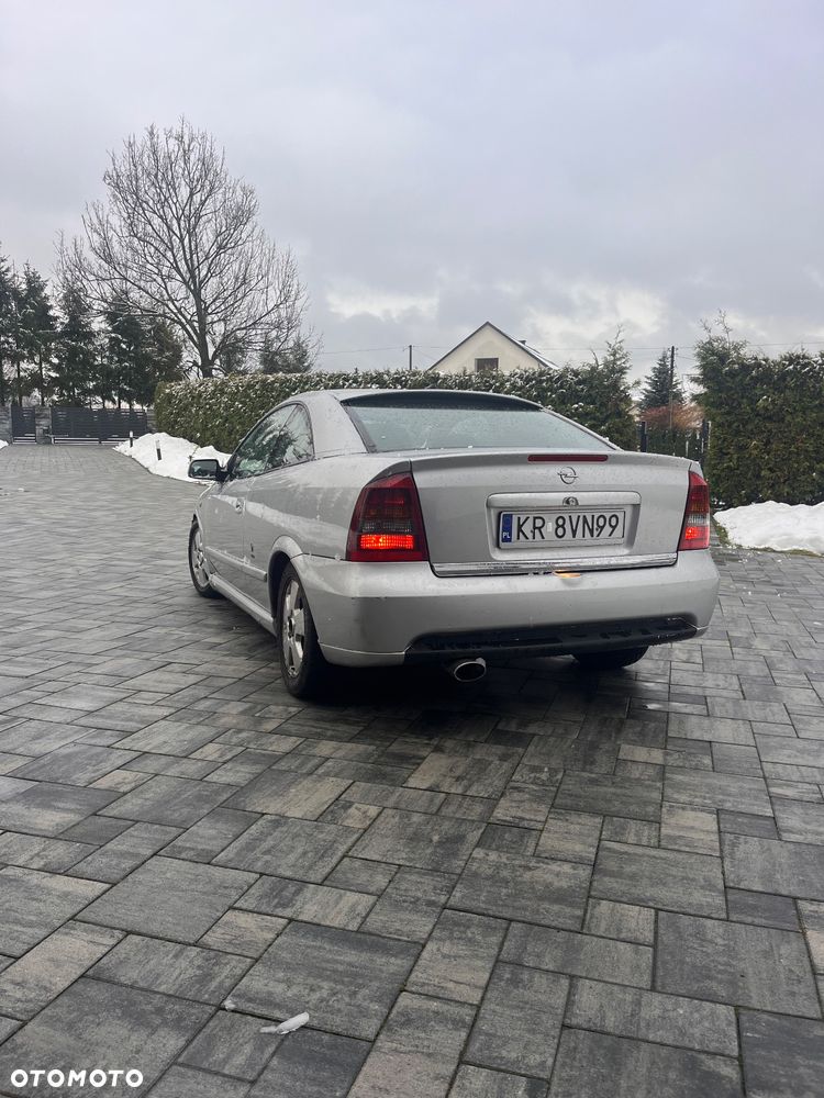 Opel Astra 1.8 Comfort - 2