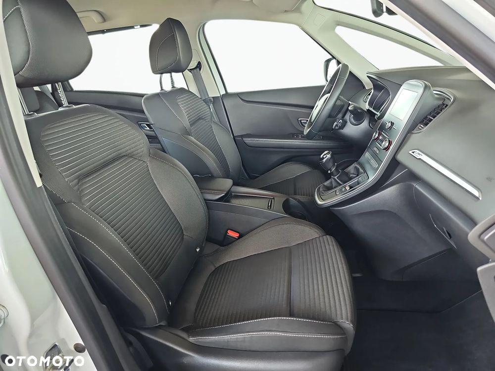 Renault Scenic 1.3 TCe FAP Zen - 22