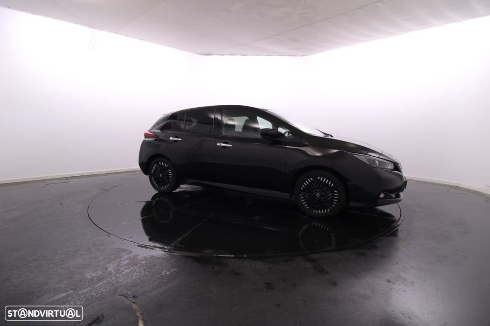 Nissan Leaf N-Connecta Two Tone - 11