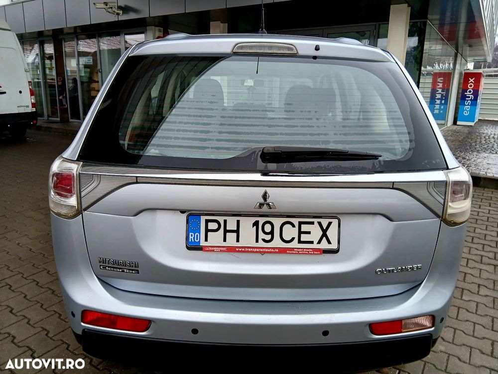 Mitsubishi Outlander 2.2 Litre DI-D AWD Intense - 7