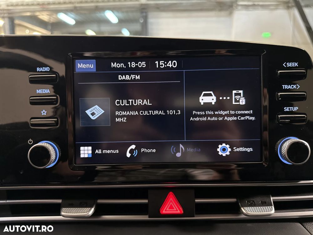 Hyundai Elantra - 20