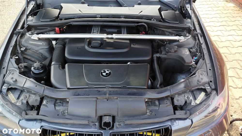 BMW Seria 3 - 10