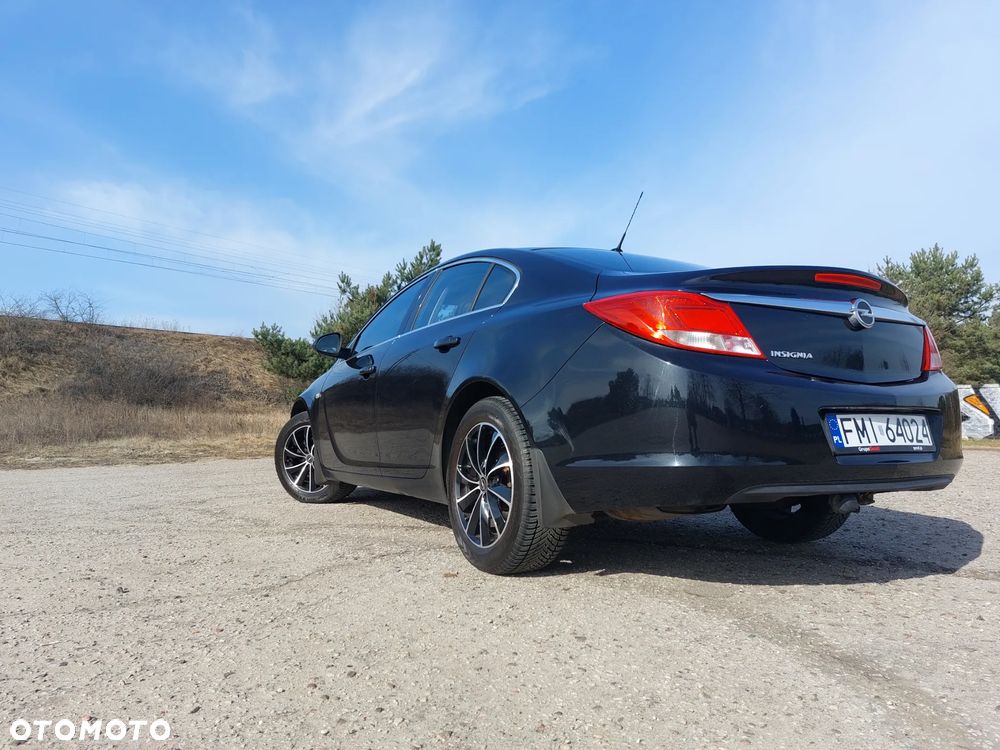 Opel Insignia 1.8 - 4